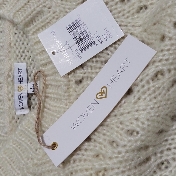 NWT Woven Heart Open Knit Ivory Sweater Women's Large - Picture 2 of 4